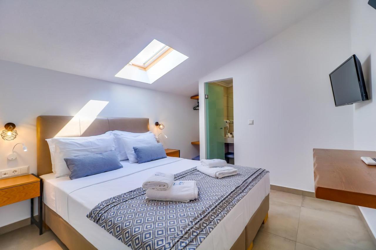 Theros Villas&Suites Chrysi Ammoudia Exterior foto