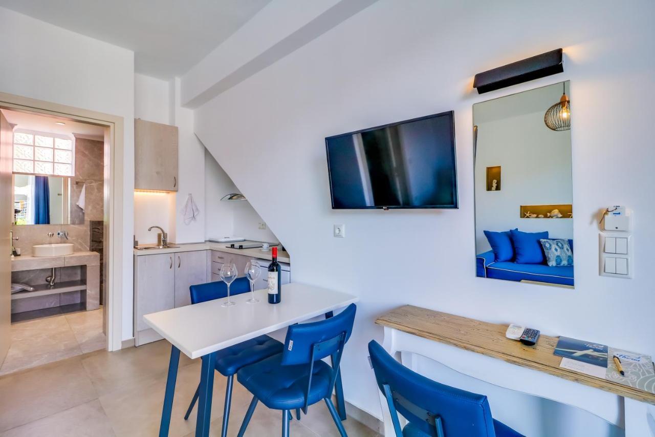 Theros Villas&Suites Chrysi Ammoudia Exterior foto