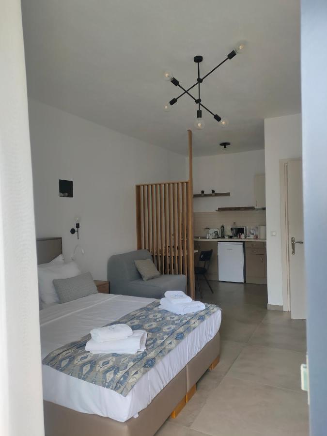 Theros Villas&Suites Chrysi Ammoudia Exterior foto