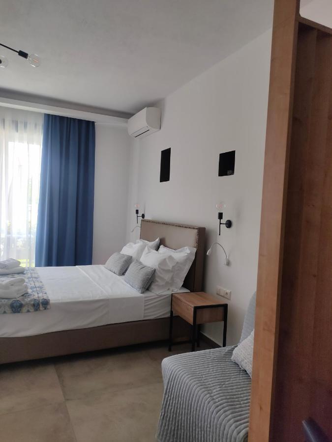 Theros Villas&Suites Chrysi Ammoudia Exterior foto