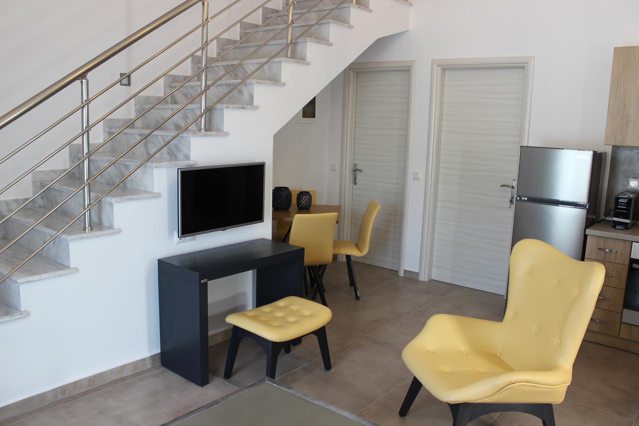 Theros Villas&Suites Chrysi Ammoudia Exterior foto